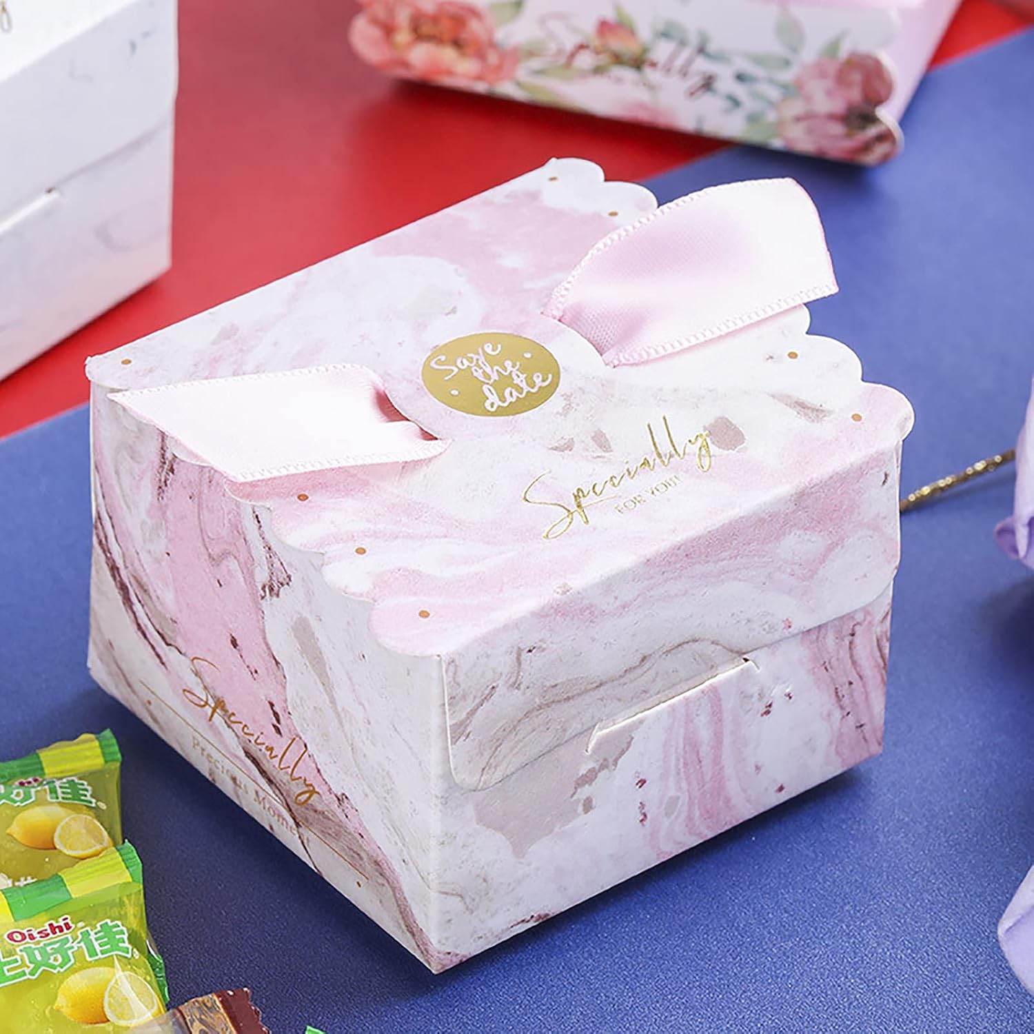 50Pcs Caja de Dulces de Papel Cajas para Regalos Boda Cajas de Papel para Caramelos Caja de Regalo Bautizos Caja de Regalo con Cinta, Caja de Regalo Pequeña ara Bodas, Fiestas (Rosa)